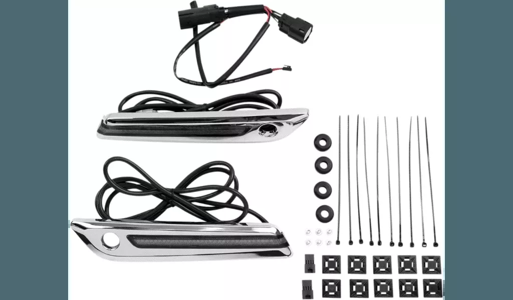 Ciro LED Saddlebag Hinge Covers for '14-21 Harley Davidson Touring - Light Smoke Lens, Chrome Housing