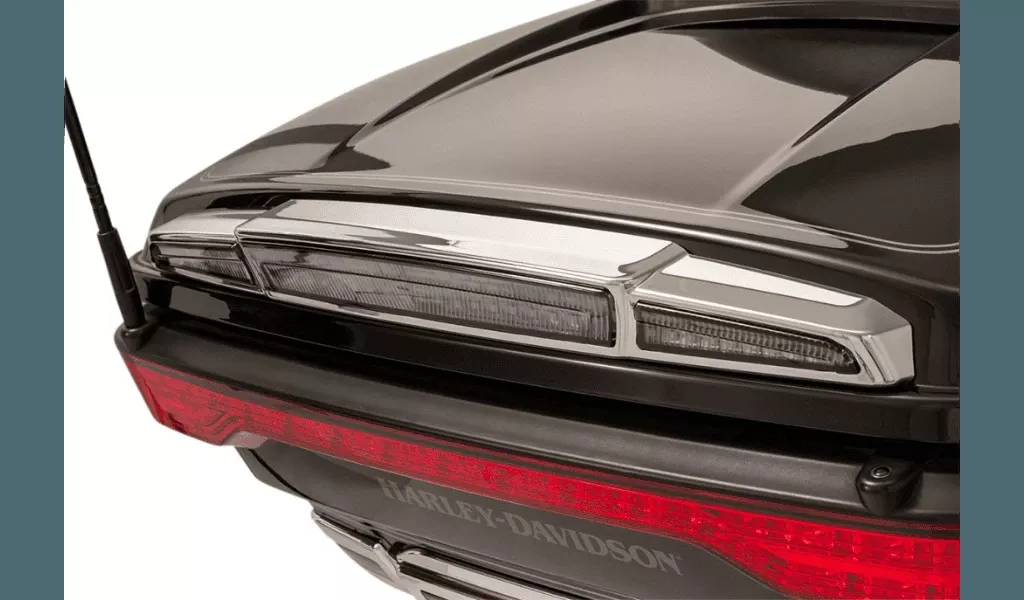 Ciro Trunk Light for '14-23 Harley Davidson Touring Models with Chopped or King Tour Pak - Chrome/Light Smoke Lens