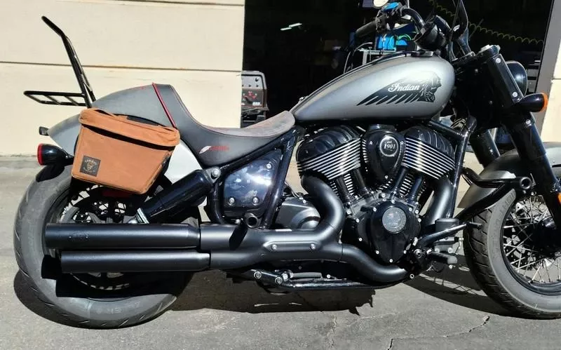 Dean Speed Rampage Muffler for '22-Up Indian Chief - Black
