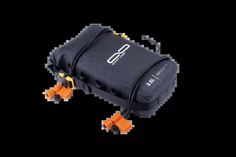 Giant Loop Fender Bag/Number Plate Bag 3.5L – Black