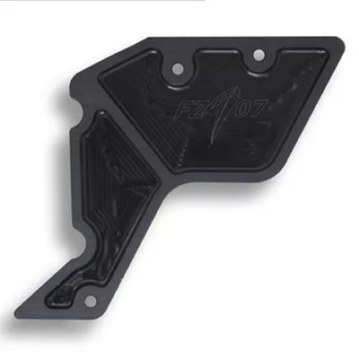 Graves Motorsports Yamaha FZ-07 / MT-07 15-26 Sprocket Cover