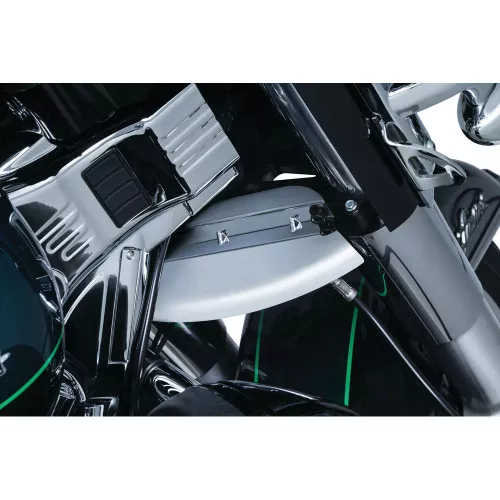 Kuryakyn Lower Triple Tree Wind Deflector for 1980-2016 Harley Touring