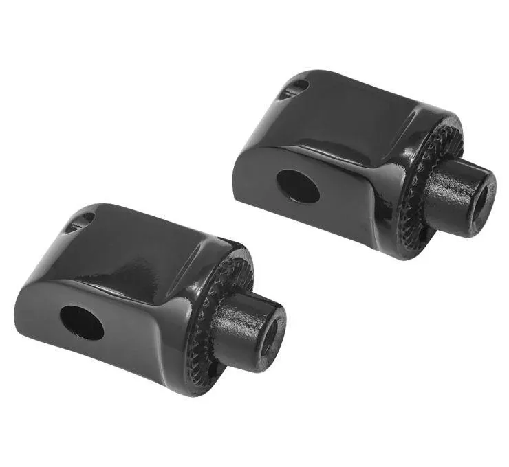 Kuryakyn Rear Splined Adaptor Mounts for Yamaha V Star 1300/T Models ’07-’17