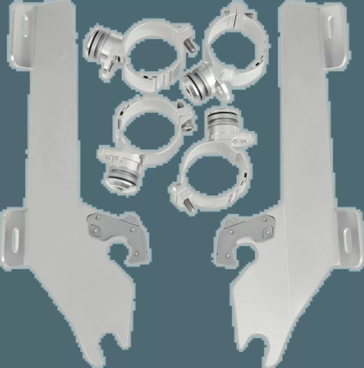 MemphisShadesBatwing Windshield Mounting Kit for Raider/S'08-Up-Chrome FAIRING AND WINDSHIELD NOT INCLUDED