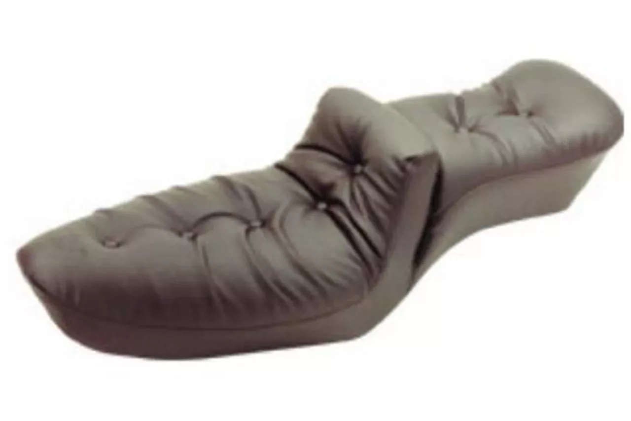 MustangOne-Piece Regal Duke Seat for Sportster '82-95