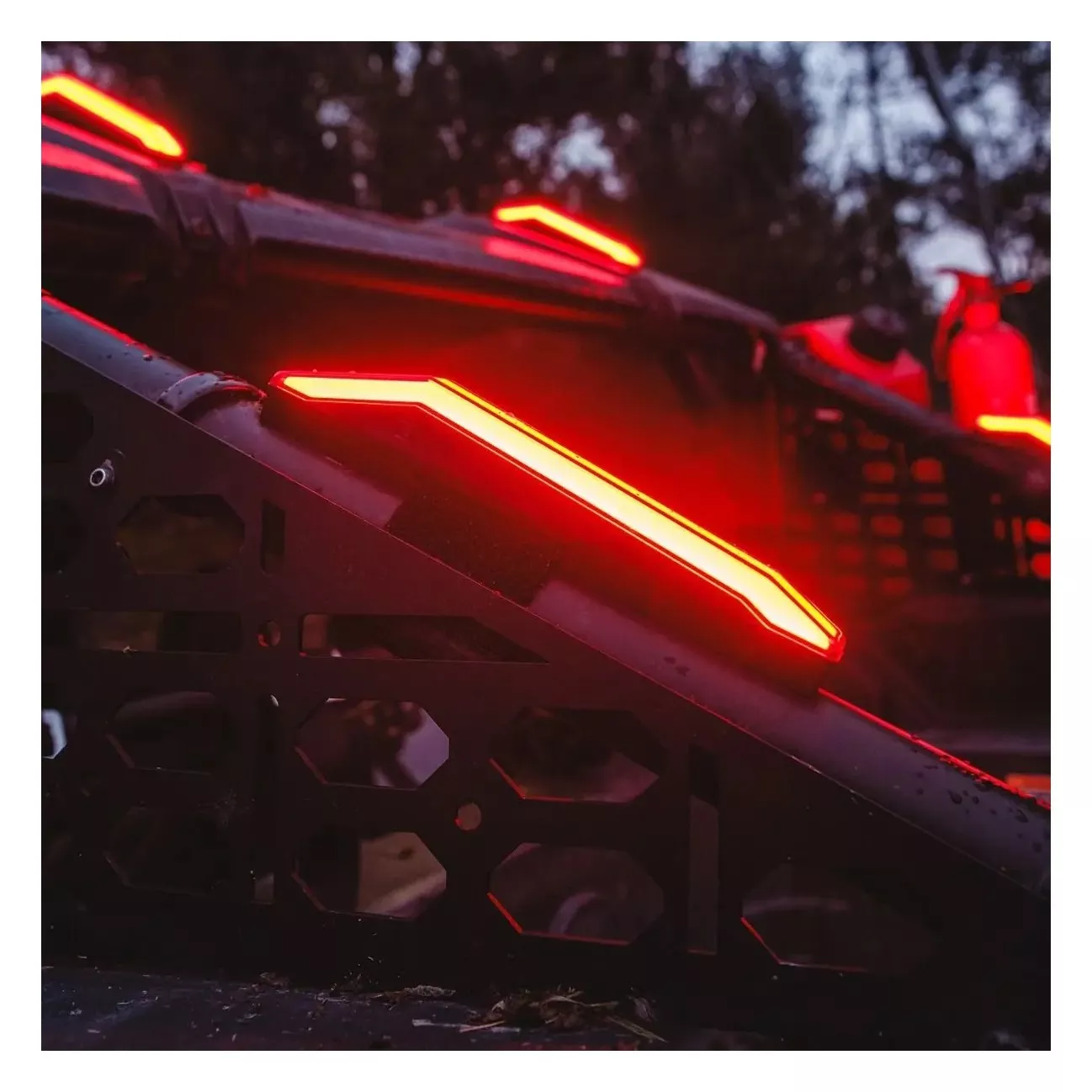Ravek Plug & Play Apex Red Running / Brake Lights Can-Am Maverick Sport / Trail 2018-2026