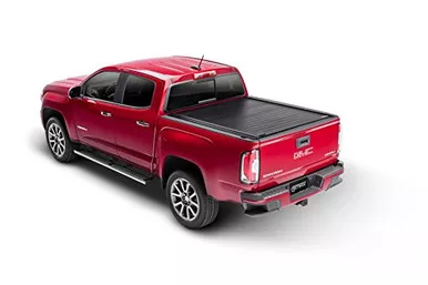 RETRAX 80422 Hard Tonneau Cover