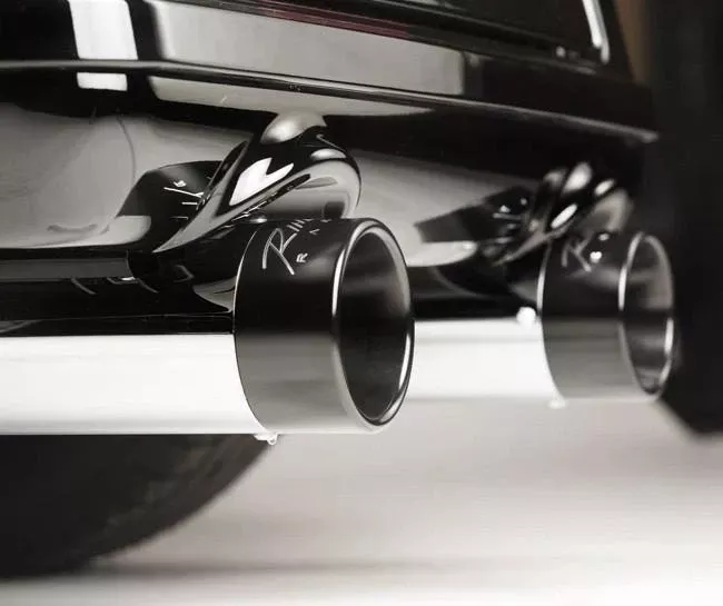 Rinehart 4" Slip On Mufflers for '15-Up Harley Davidson TriGlide, Freewheeler and RG3 Models - Select Baffles and Finish
