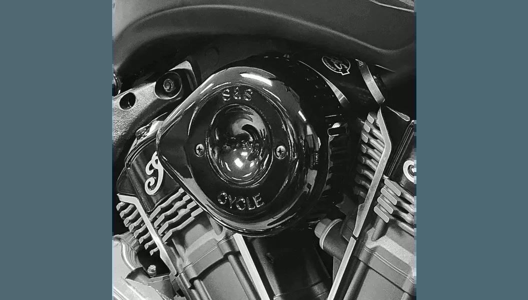 S&S Cycle Stealth Air Cleaner Kit with Cover for '20-Up Indian Challenger, Pursuit, Roadmaster, Chieftain (Select Finish)