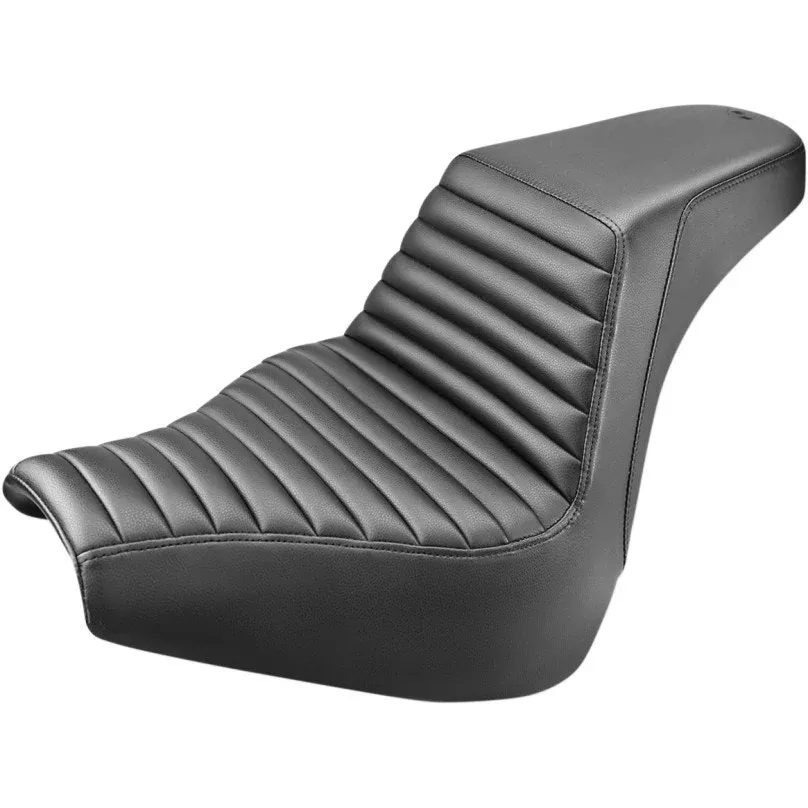 Saddlemen 818-31-171 Black Tuck & Roll 2-Up Seat 18-20 Harley Softail Breakout