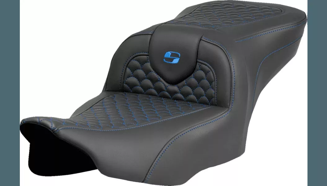 Saddlemen Dragon Scale Stitch Roadsofa Seats for '24-Up Street Glide and Road Glide and '23-24 CVO FLHXSE and CVO FLTRSE Models (Select Stitching Color)