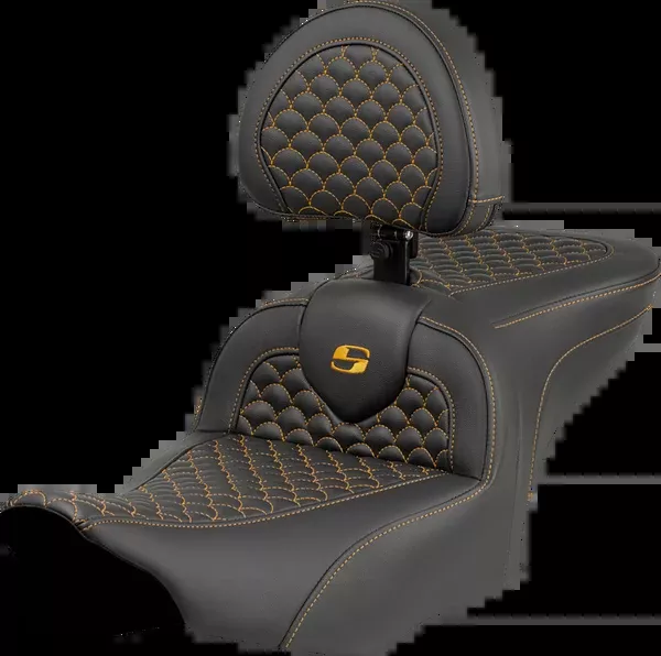 Saddlemen Roadsofa™ Seat - Dragon Scale Stitch - Gold Stitch - W/ Backrest - FLTR/FLHX '23-'24