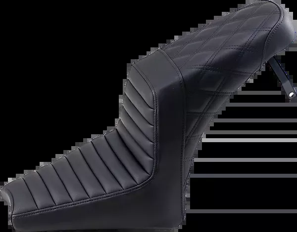 Saddlemen Step-Up Seat – Front Tuck-N-Roll/Rear Lattice Stitch – Black – Scout ’18-’24