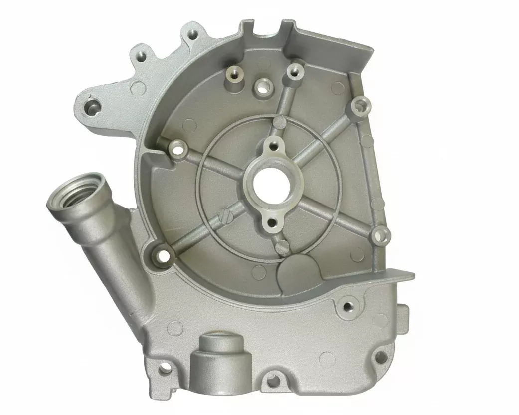 Universal Parts QMB139 Right Crankcase Cover, 33 Tooth Gear